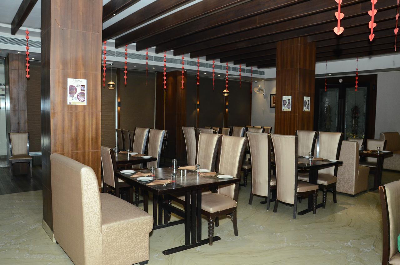 Hotel Aroma Inn Sirsa Extérieur photo